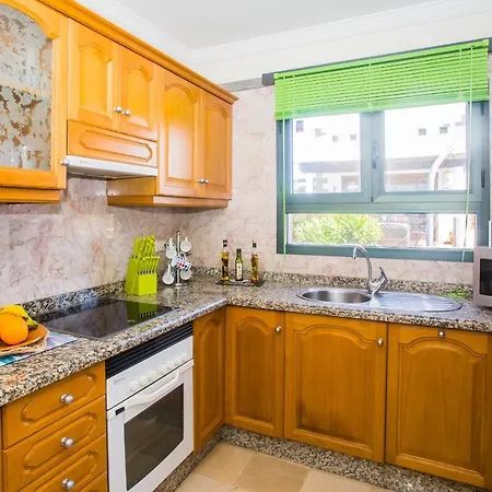 Villa Eslanzarote Eleonor, Super Wifi, Heated Pool, Sat Tv *